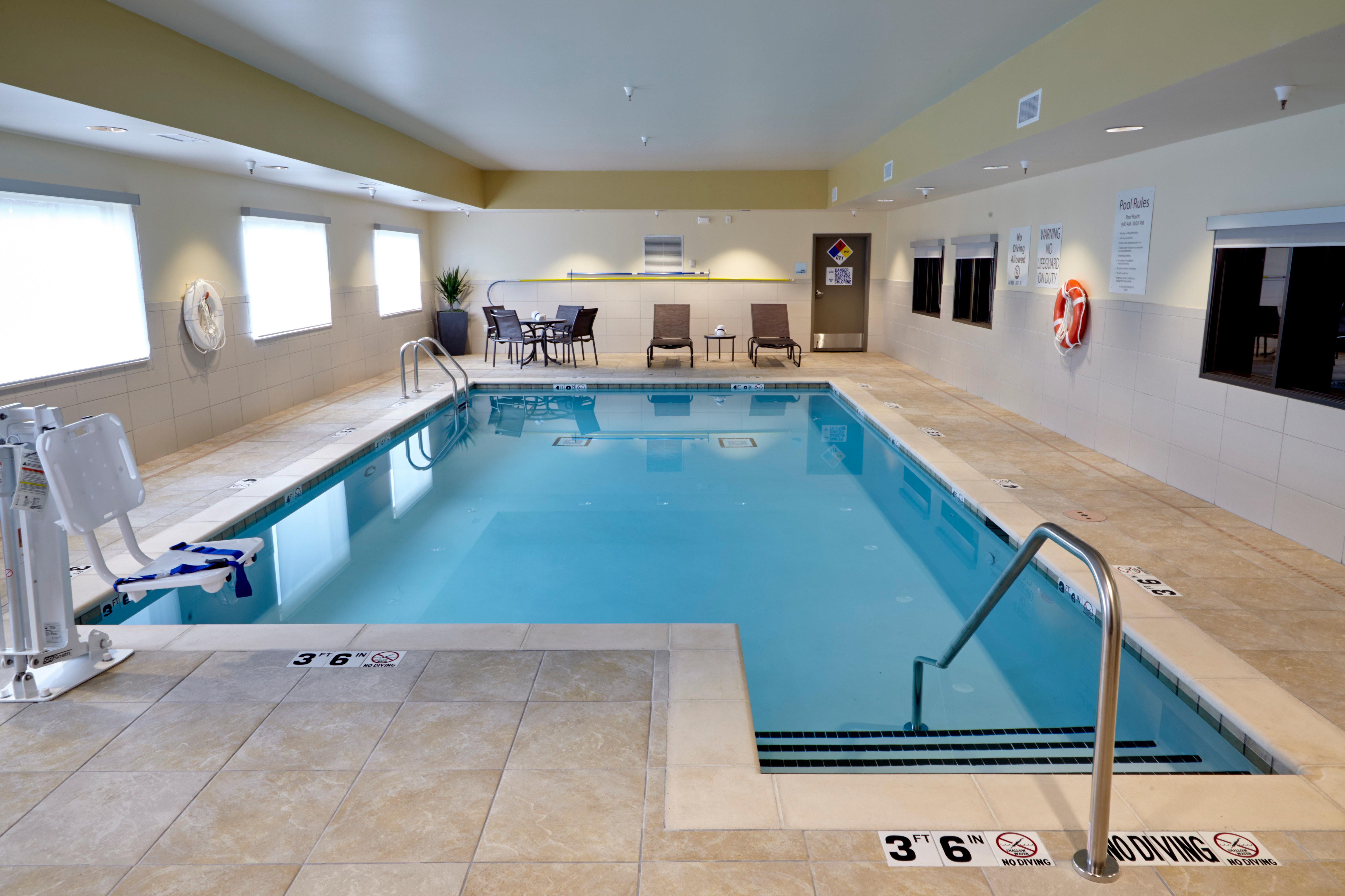 Holiday Inn Express And Suites Tahlequah By Ihg Kültér fotó
